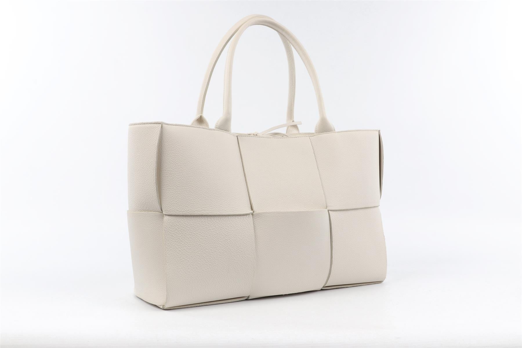 BOTTEGA VENETA WHITE ARCO INTRECCIATO LEATHER TOTE BAG