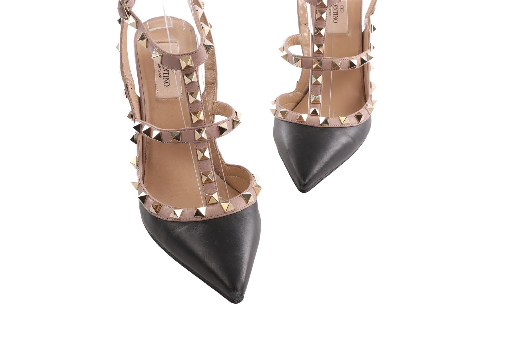 VALENTINO GARAVANI BLACK ROCKSTUD LEATHER PUMPS EU 38