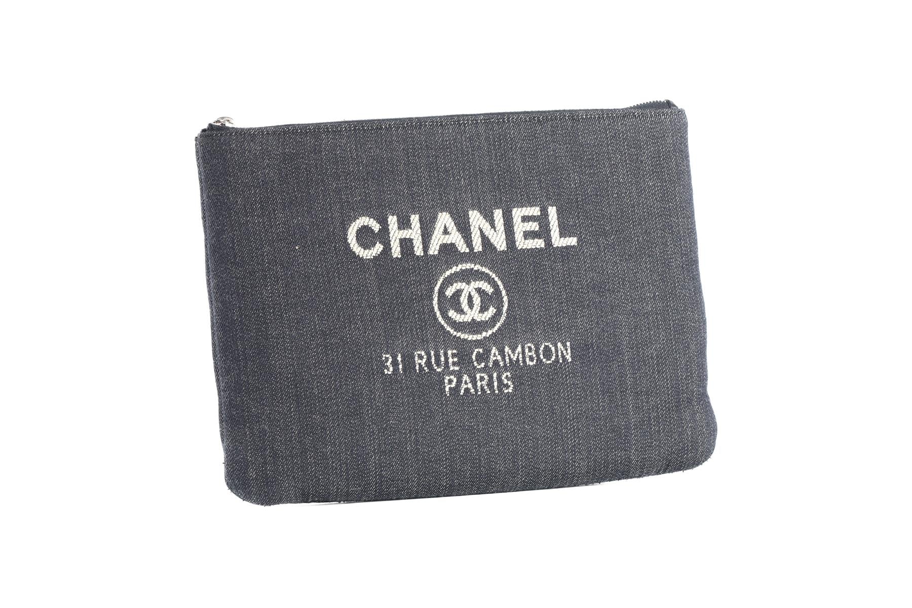 CHANEL BLUE 2016 O-CASE MEDIUM DENIM CLUTCH