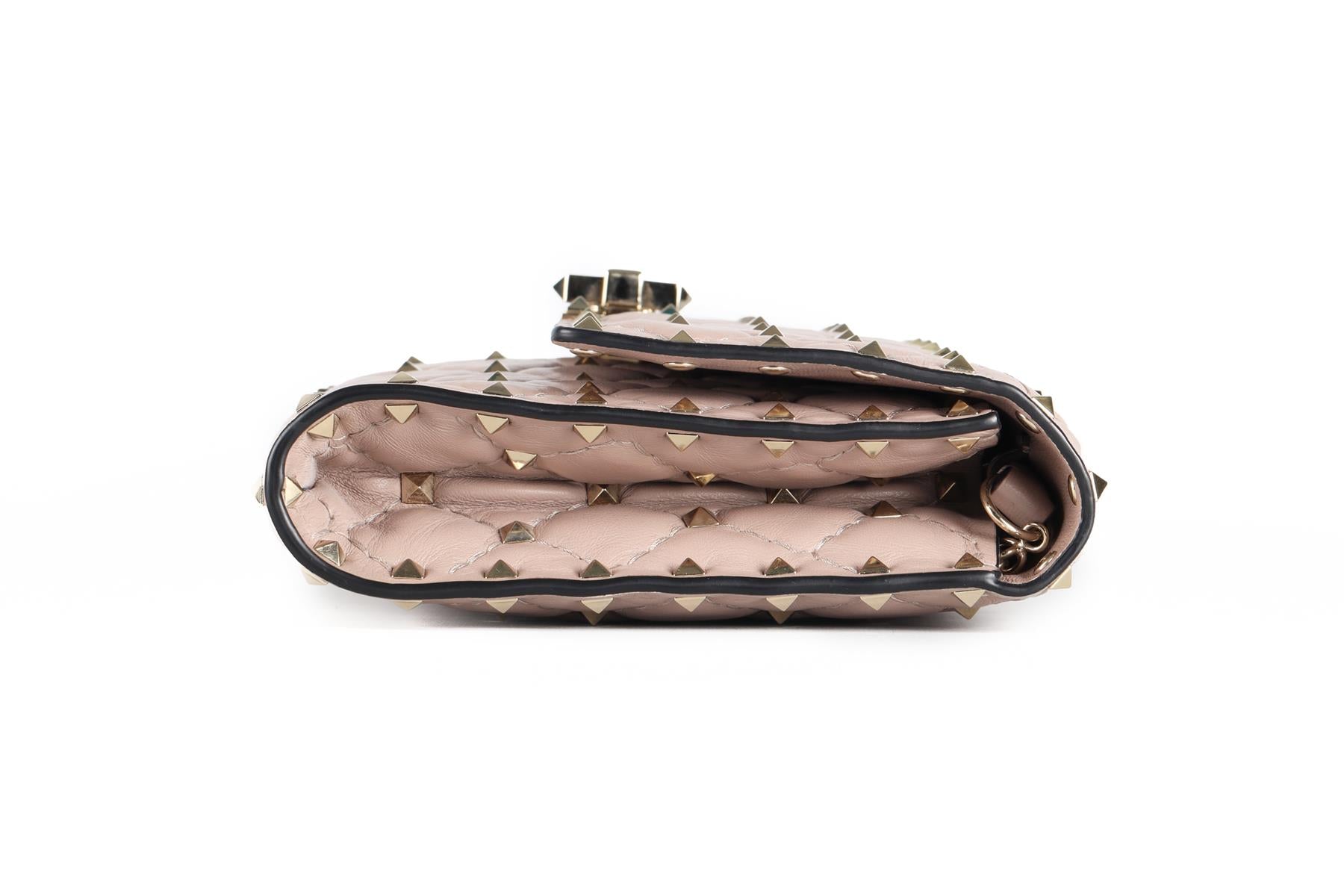 VALENTINO GARAVANI PINK ROCKSTUD LEATHER SHOULDER BAG
