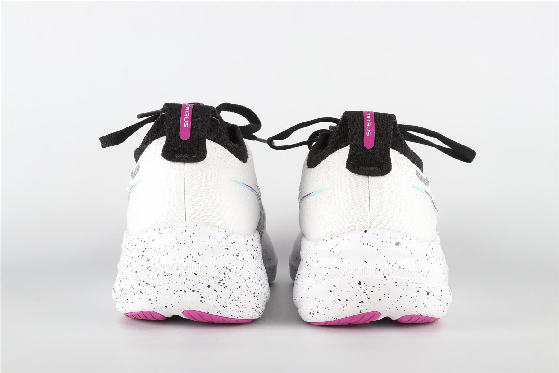 ASICS WHITE SNEAKERS EU 37 UK 4 US 6