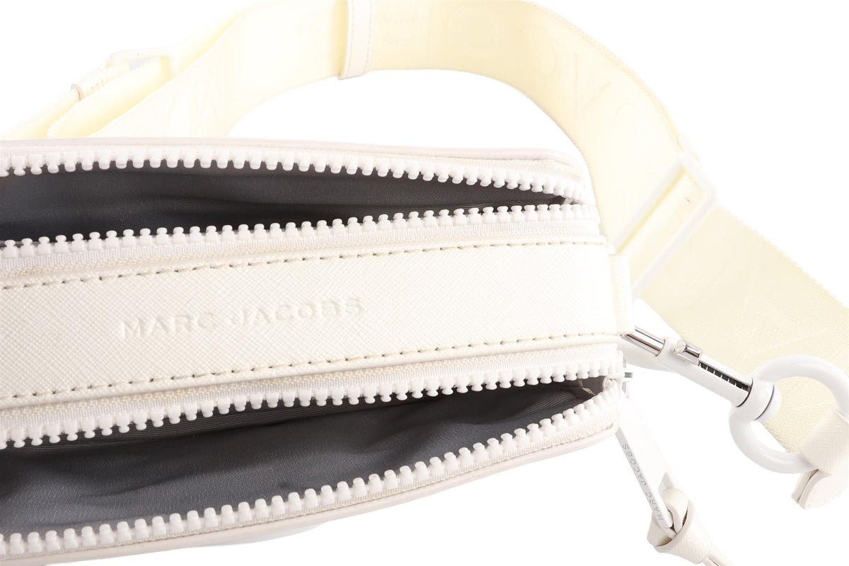 MARC JACOBS WHITE SNAPSHOT LEATHER SHOULDER BAG