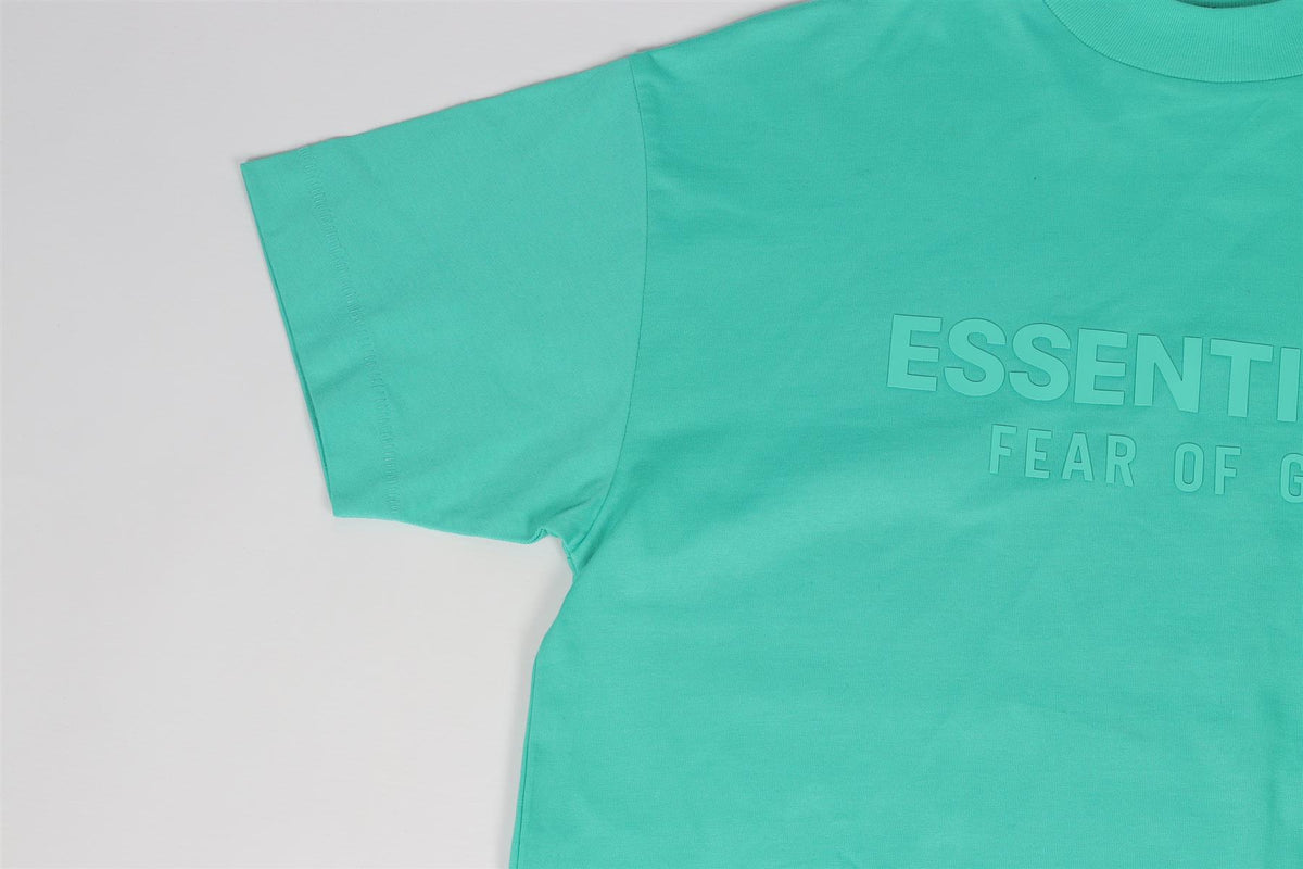 ESSENTIALS GREEN KIDS BOYS T-SHIRT 10 YEARS