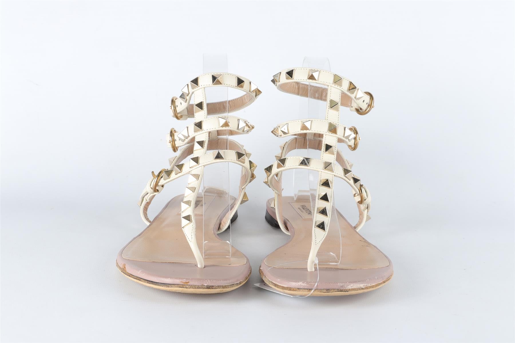 VALENTINO GARAVANI CREAM ROCKSTUD LEATHER SANDALS EU 38 UK 5 US 8