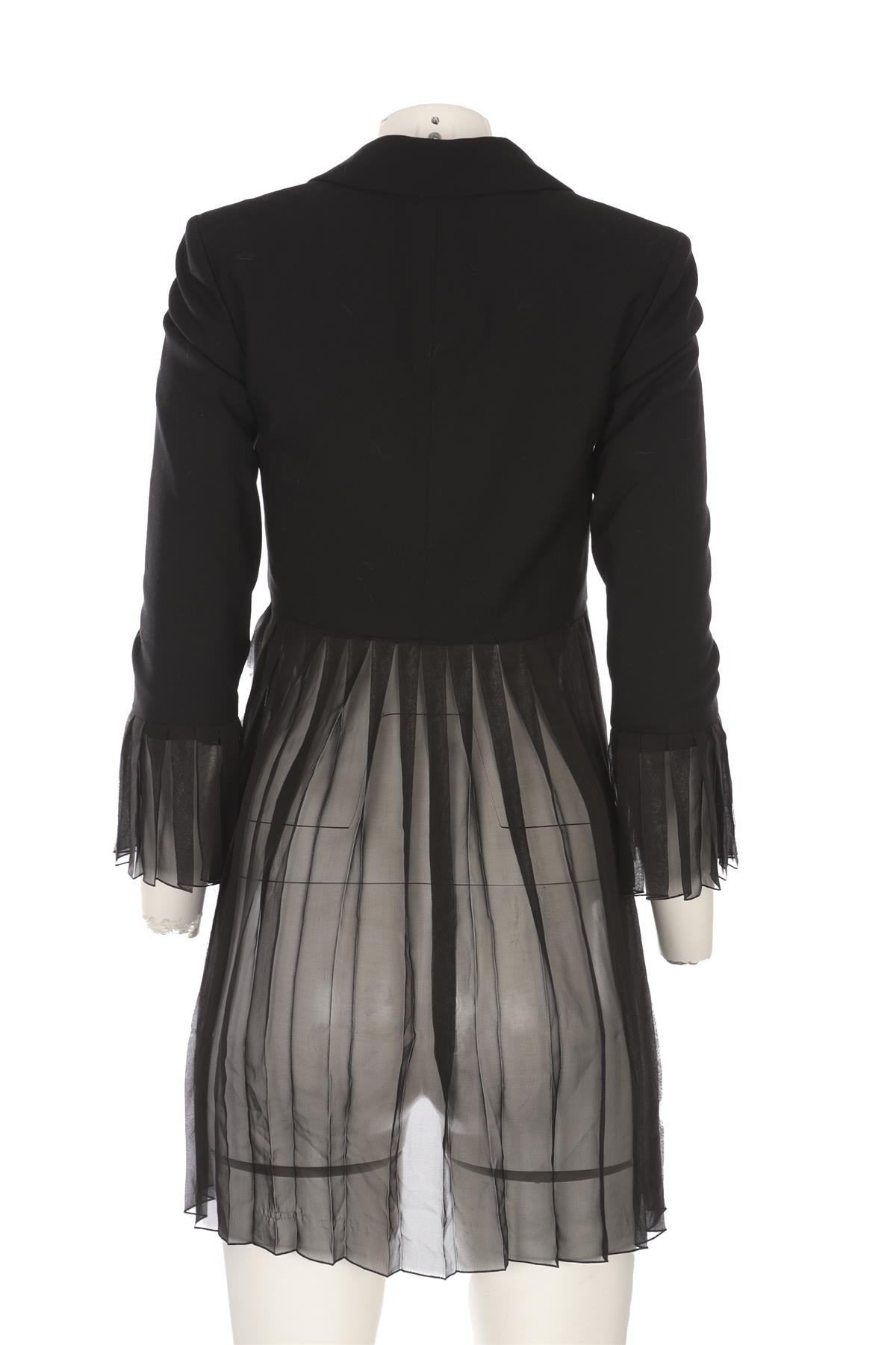 CHANEL BLACK 2001 BLAZER FR 34 UK 6