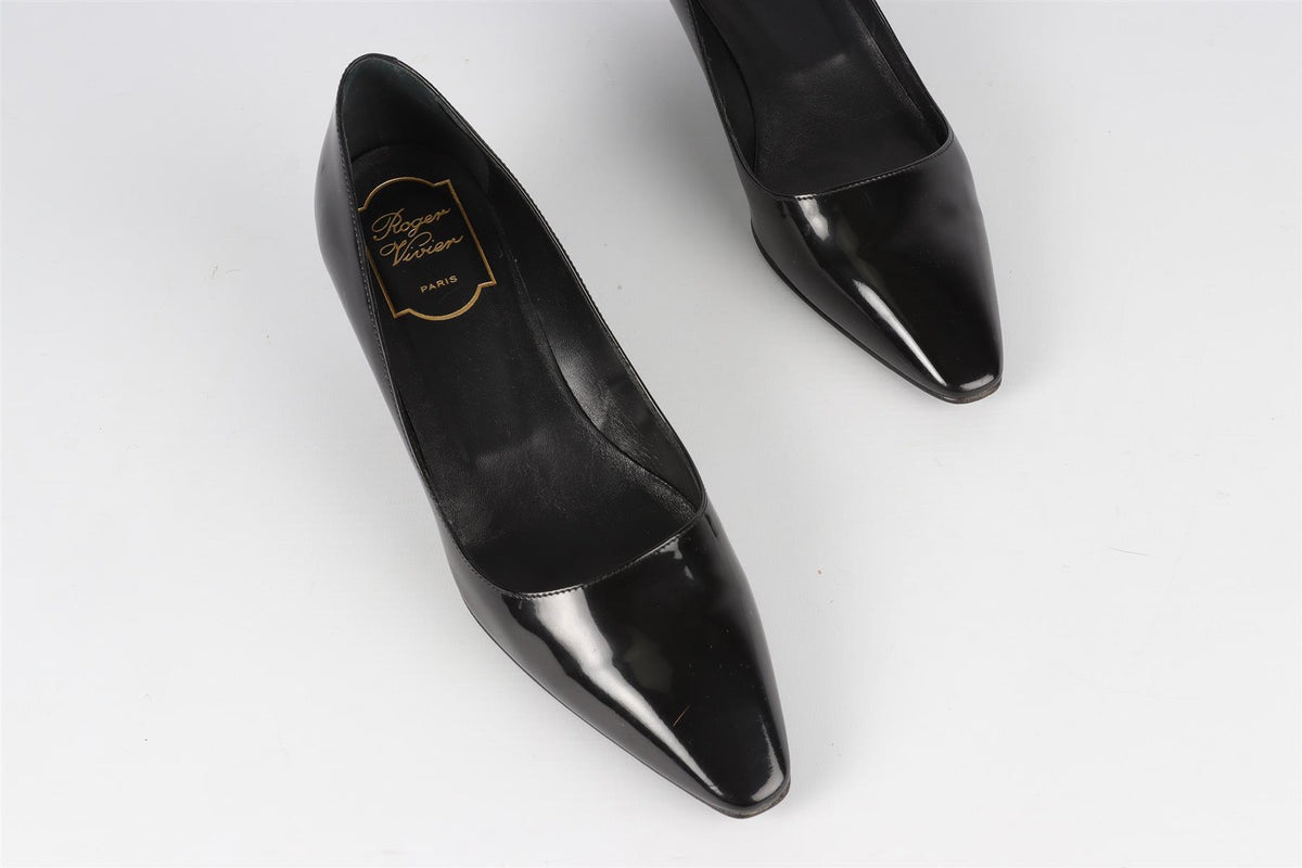 ROGER VIVIER BLACK PATENT LEATHER PUMPS EU 37.5 UK 4.5 US 7.5