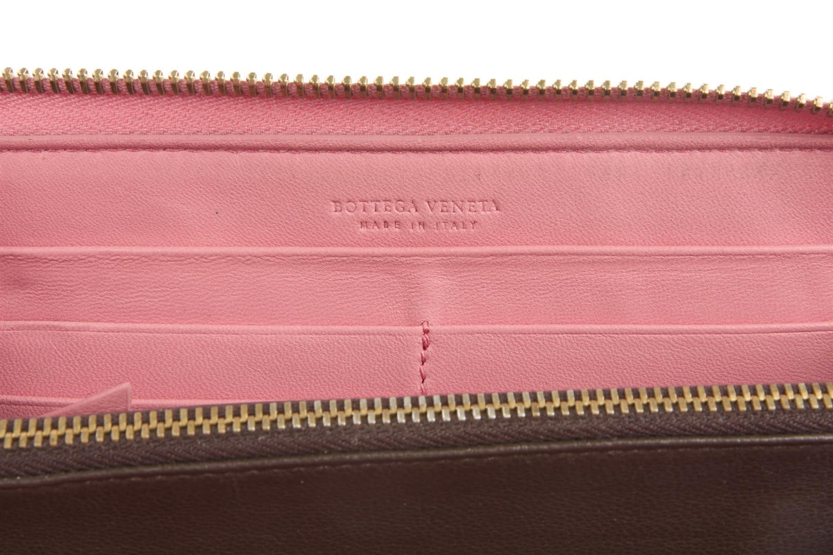 BOTTEGA VENETA PINK INTRECCIATO LEATHER WALLET