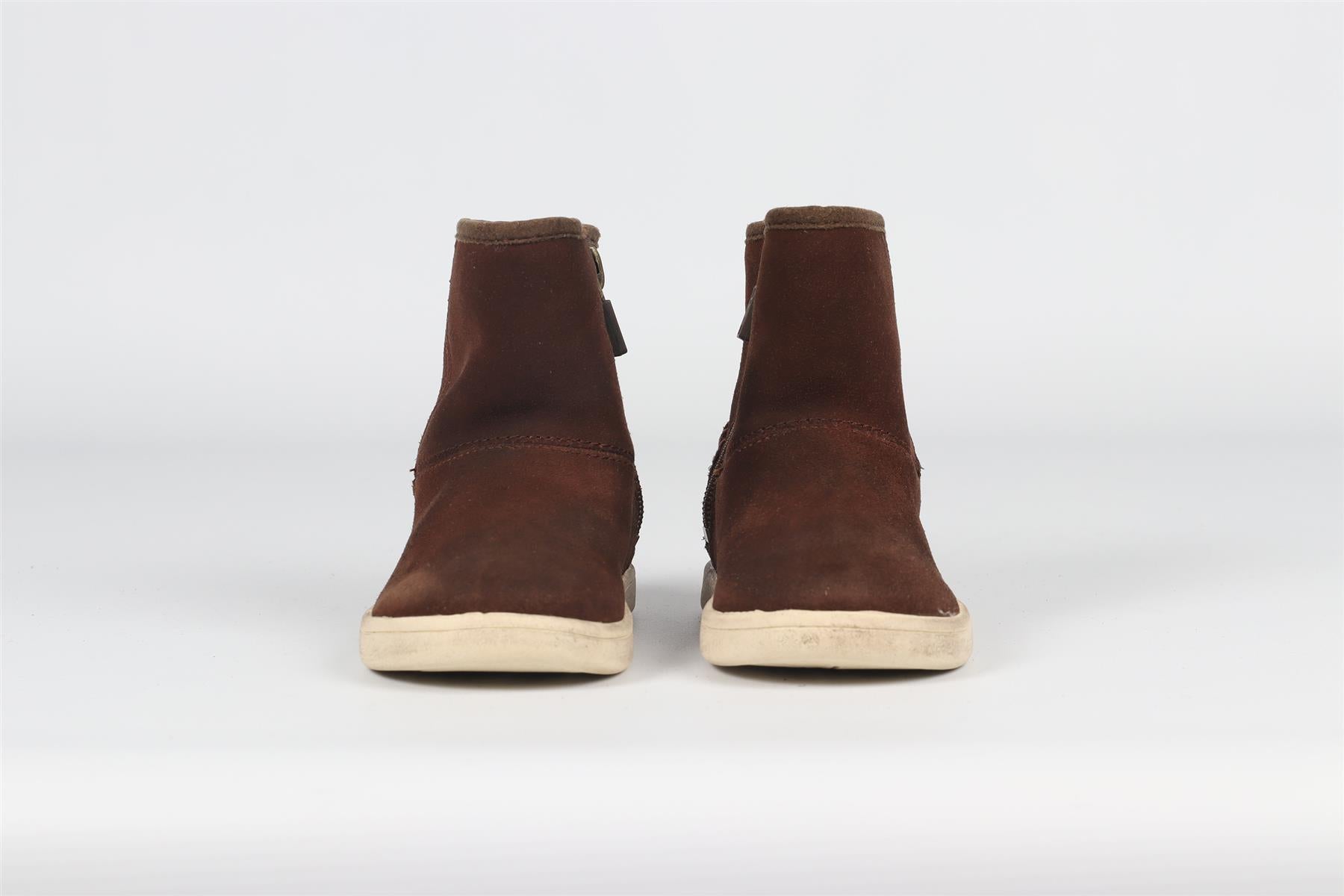 UGG AUSTRALIA BROWN KIDS GIRLS SUEDE BOOTS EU 23.5 UK 6