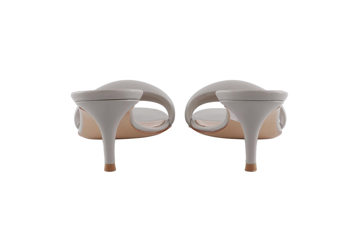 GIANVITO ROSSI GREY LEATHER MULES EU 39.5 UK 6.5 US 9.5