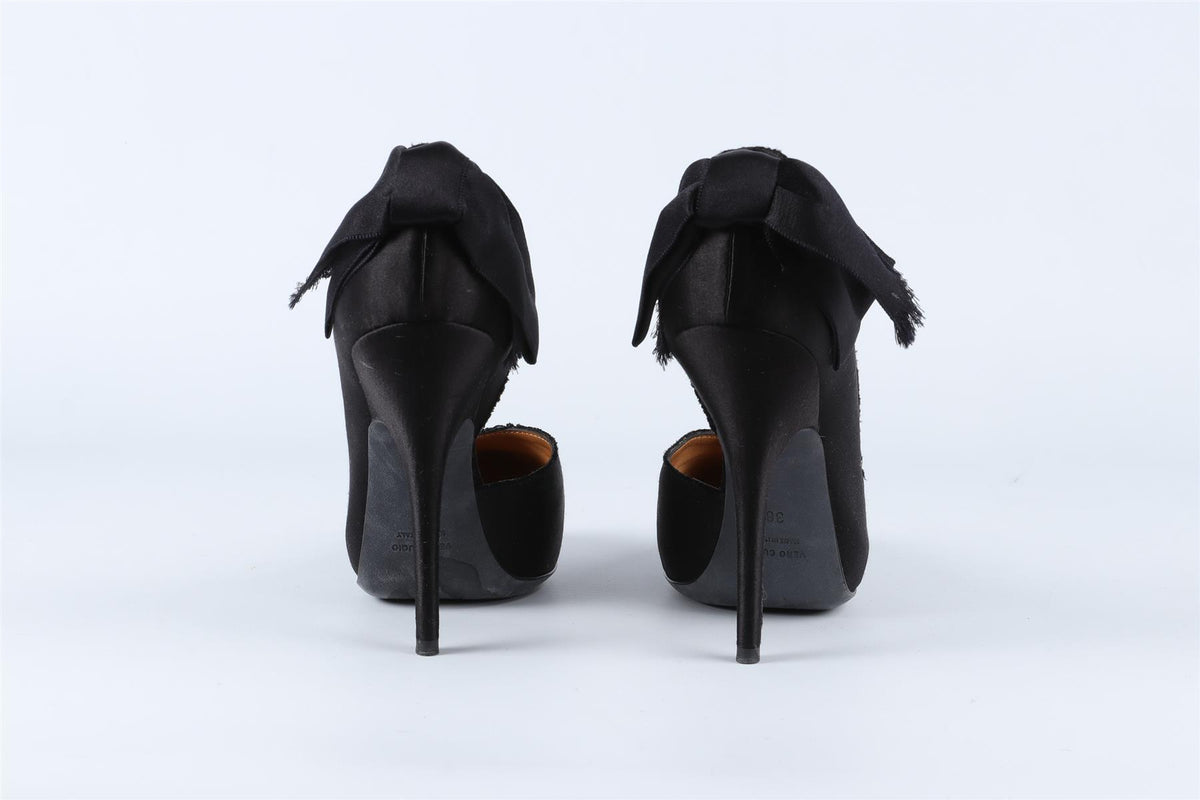 LANVIN BLACK SATIN PUMPS EU 38 UK 5 US 8