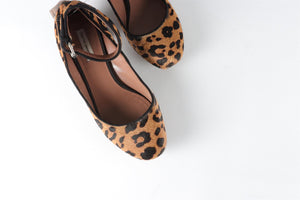 TABITHA SIMMONS BROWN CALF HAIR PUMPS EU 38 UK 5 US 8