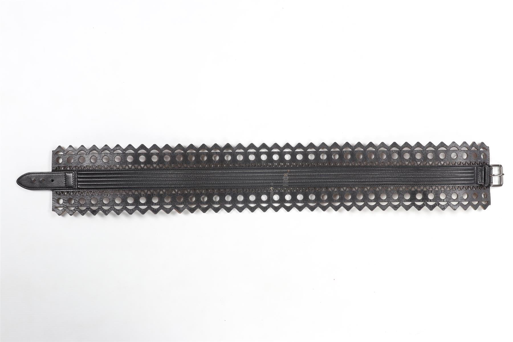 ALAÏA BLACK LEATHER WAIST BELT 75 CM