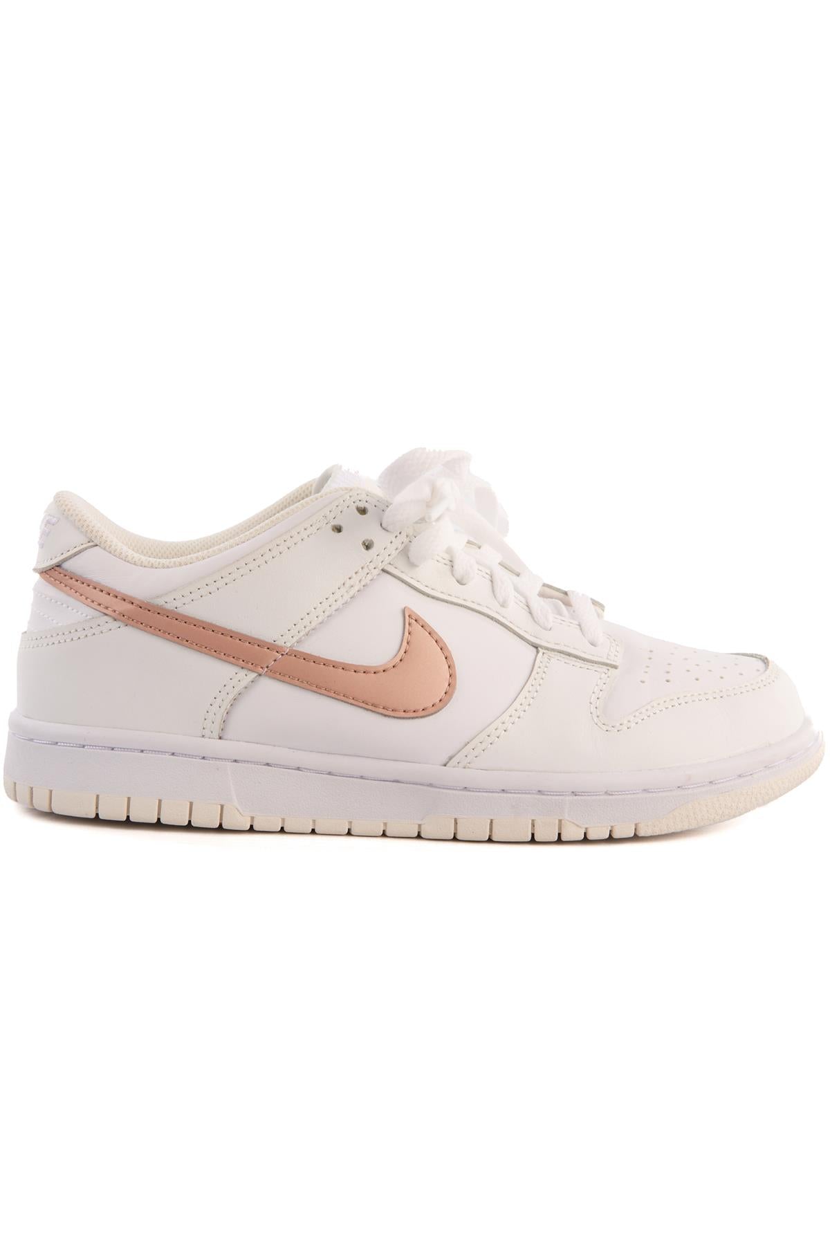 NIKE WHITE LEATHER SNEAKERS EU 39 UK 6 US 6.5