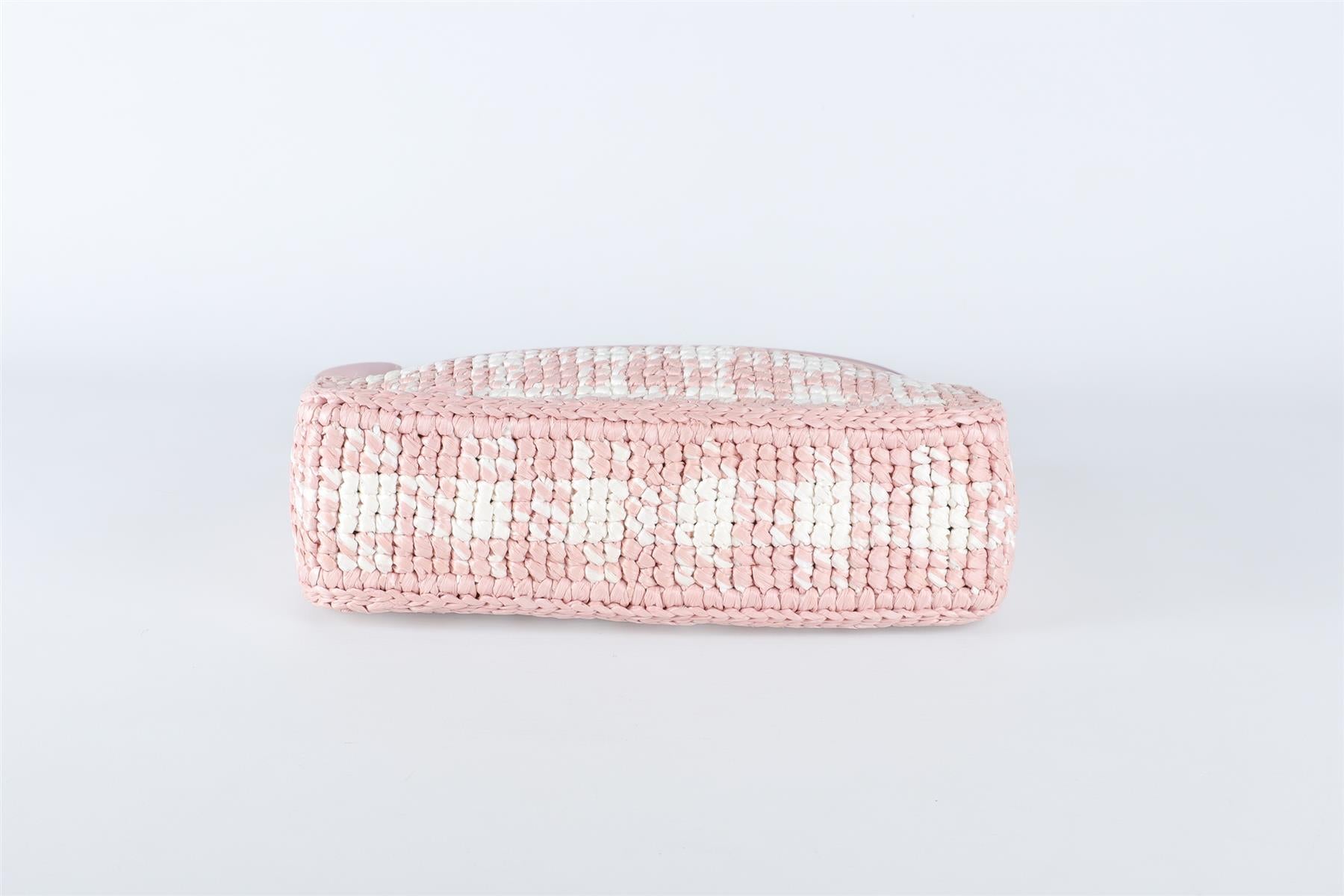 PRADA PINK RE-EDITION 2000 SMALL RAFFIA SHOULDER BAG