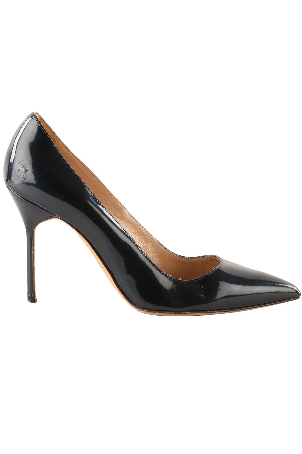 MANOLO BLAHNIK BLUE PATENT LEATHER PUMPS EU 38.5 UK 5.5 US 8.5