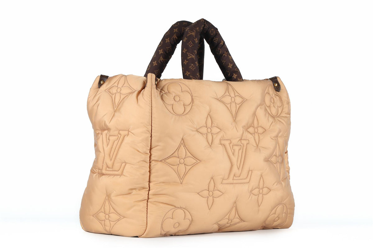 LOUIS VUITTON TAN 2021 ONTHEGO GM MONOGRAM NYLON TOTE BAG