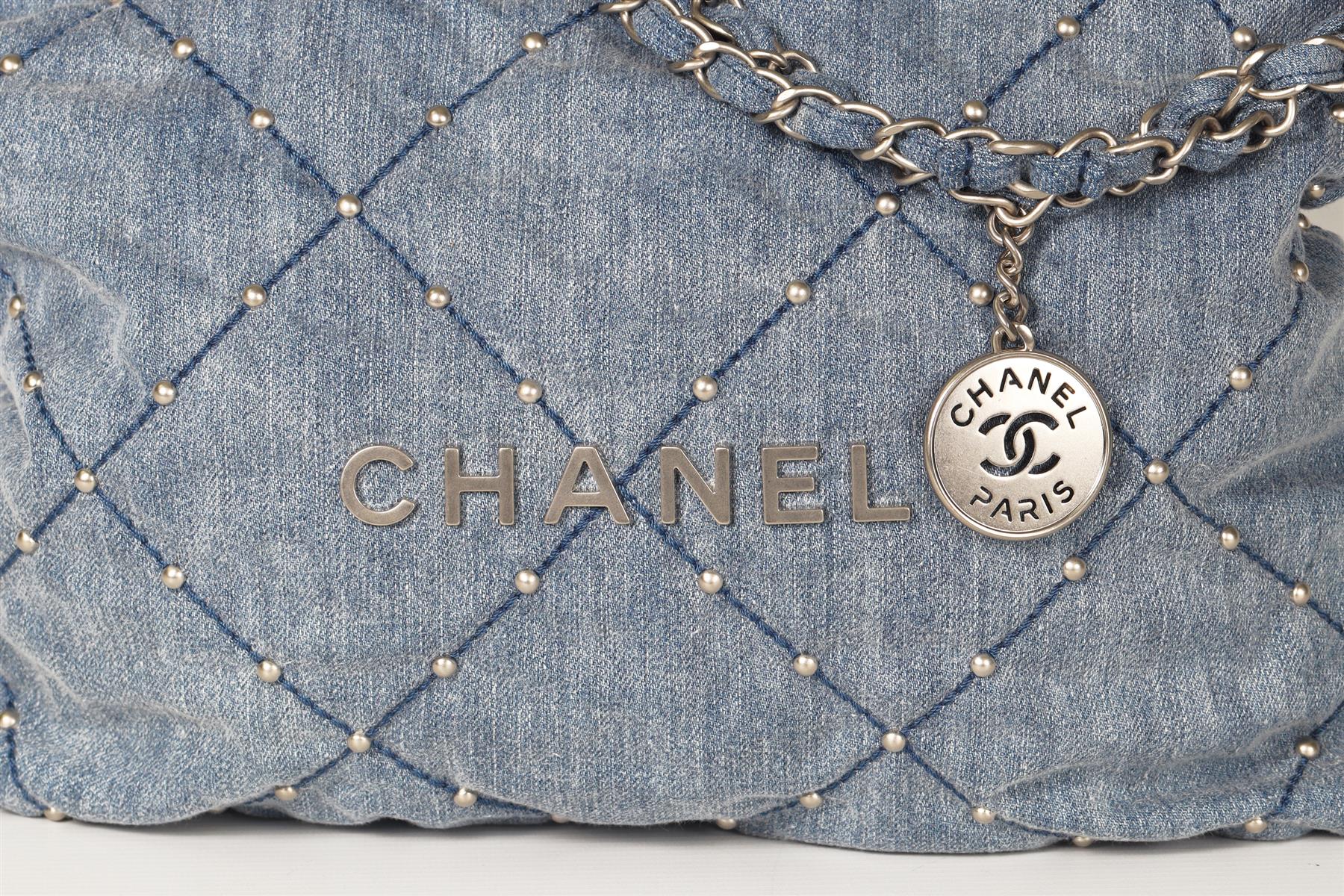 CHANEL BLUE 2024 22 SMALL QUILTED DENIM SHOULDER BAG