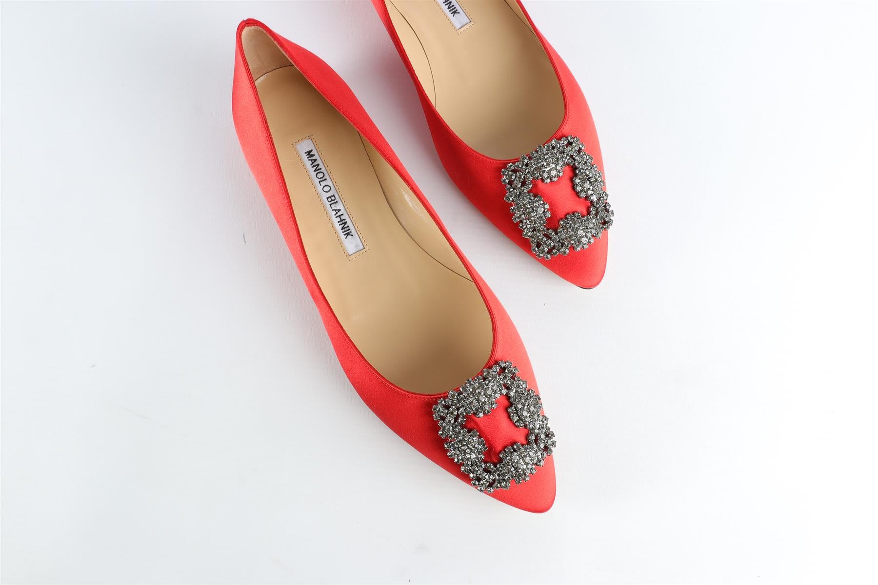 MANOLO BLAHNIK RED HANGISI SATIN BALLERINA FLATS EU 37.5 UK 4.5 US 7.5