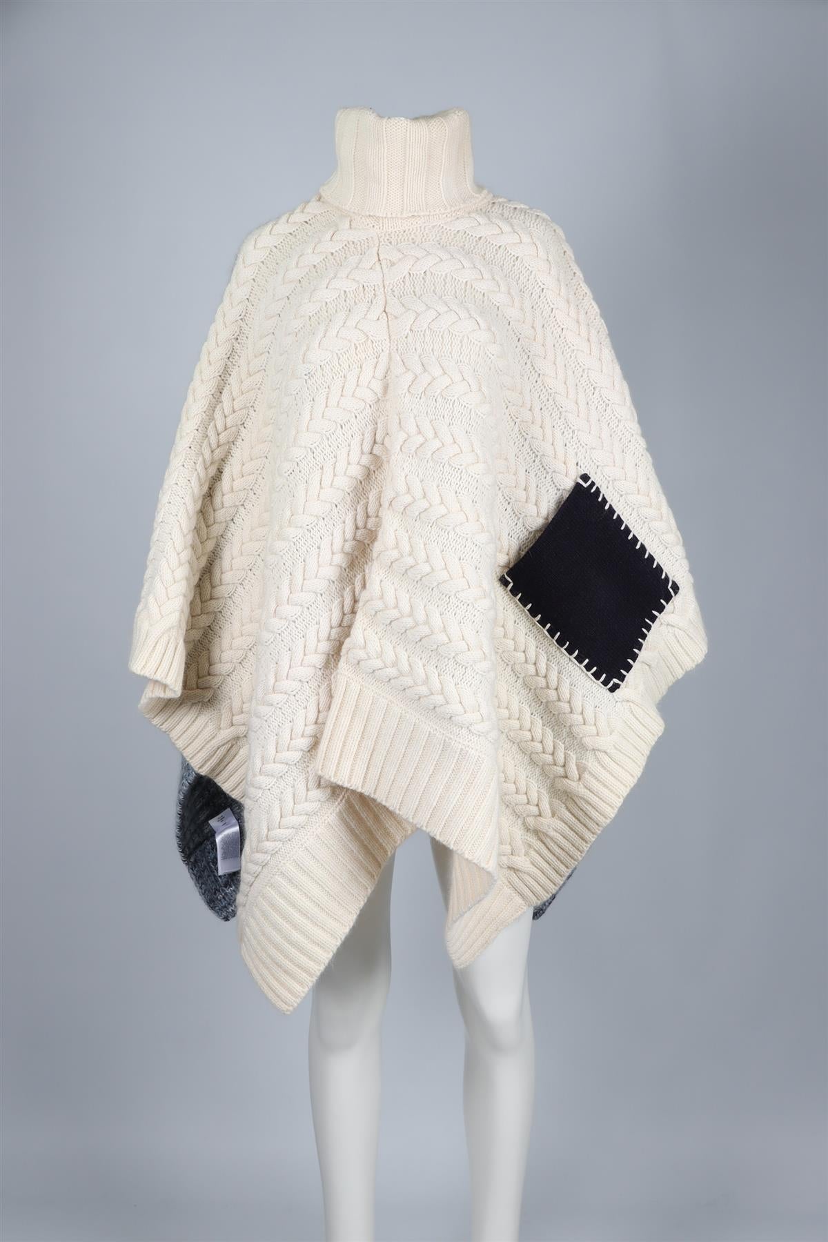 HILFIGER COLLECTION BLUE AND CREAM WOOL BLEND PONCHO XSMALL