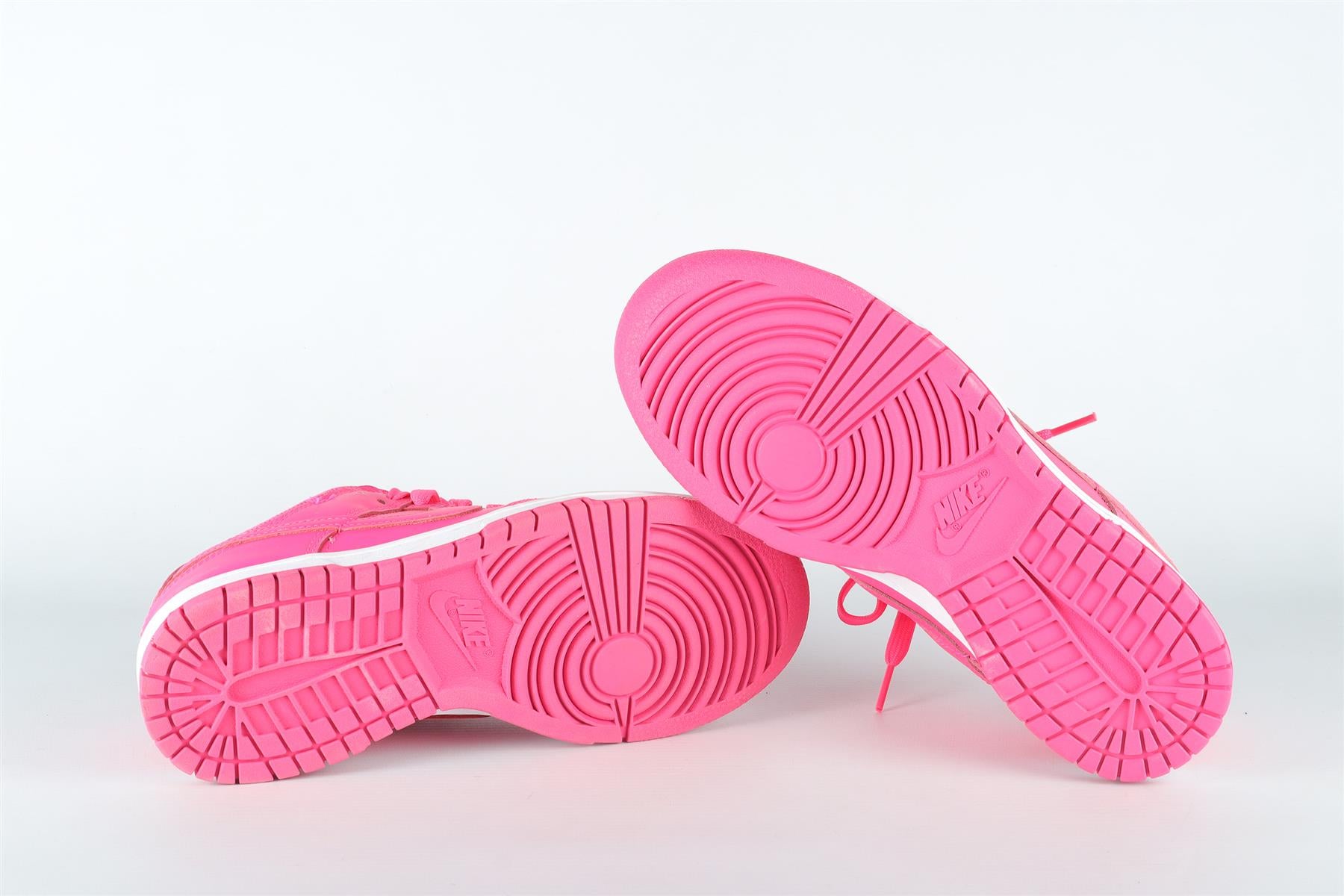 NIKE PINK KIDS GIRLS SNEAKERS EU 37.5 UK 4 US 6.5