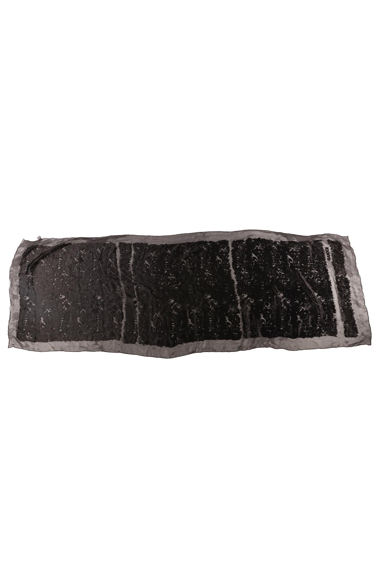 GUCCI BLACK SILK SCARF