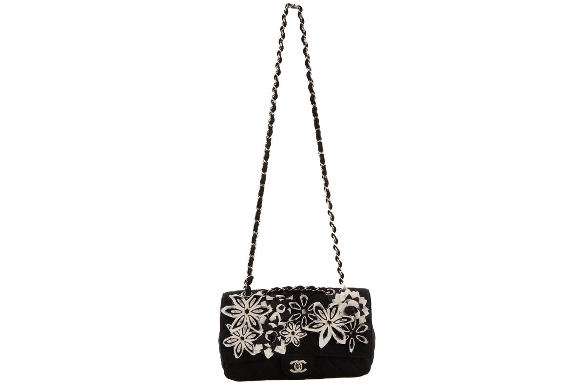 CHANEL BLACK FABRIC FLOWER EMBELLISHED MEDIUM SINGLE FLAP SHOULDER BAG