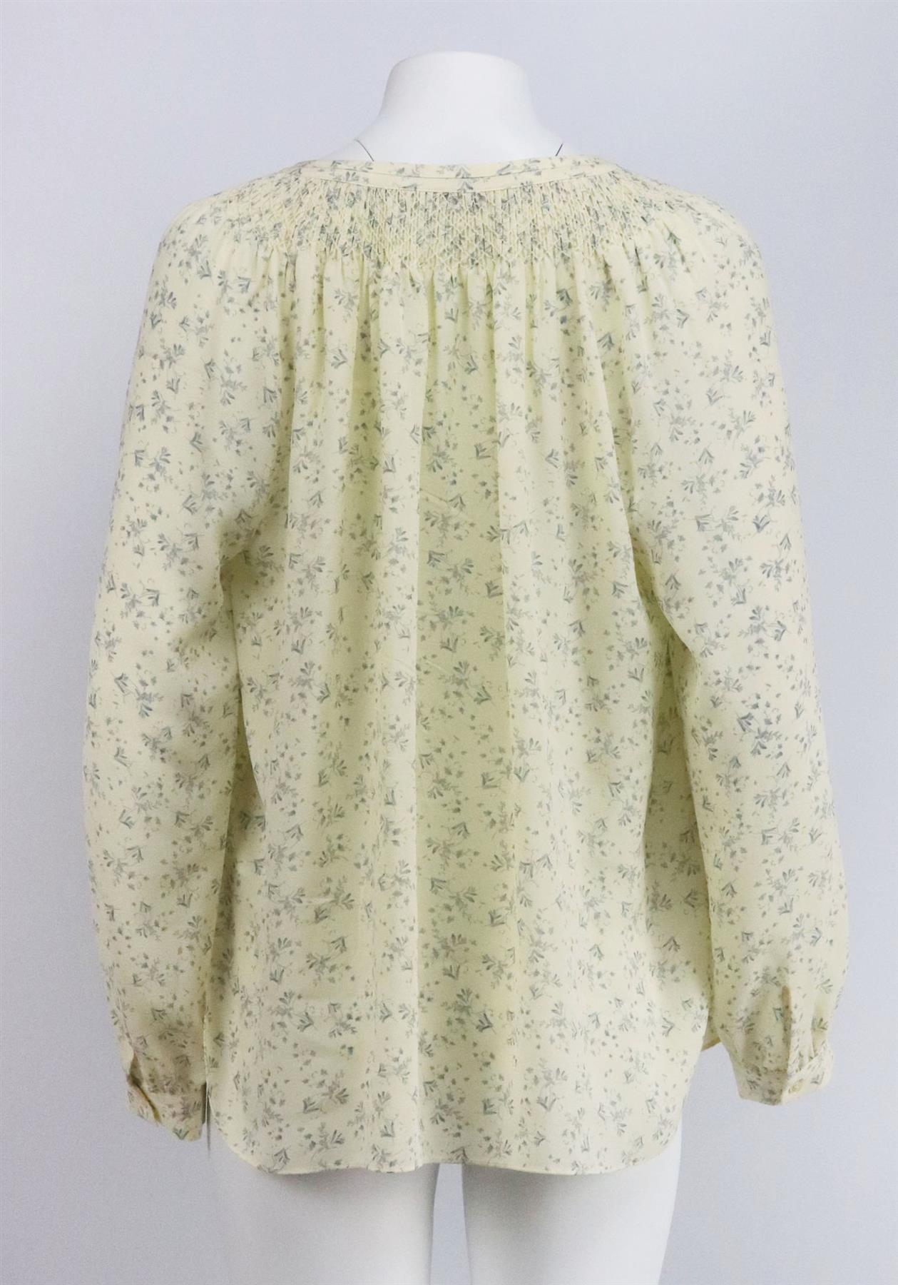 VINCE SMOCKED FLORAL PRINT SILK TOP MEDIUM