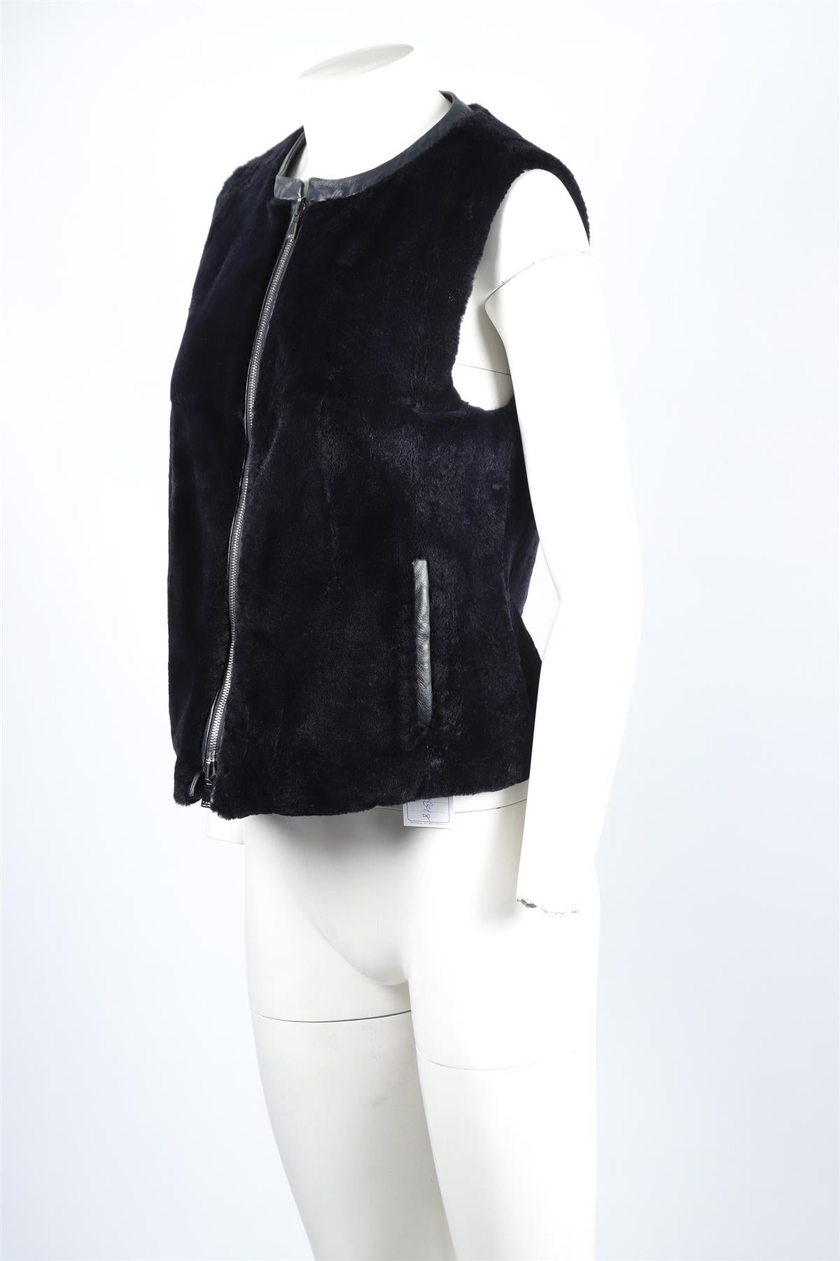 MANRICO CASHMERE NAVY CASHMERE AND FUR GILET MEDIUM