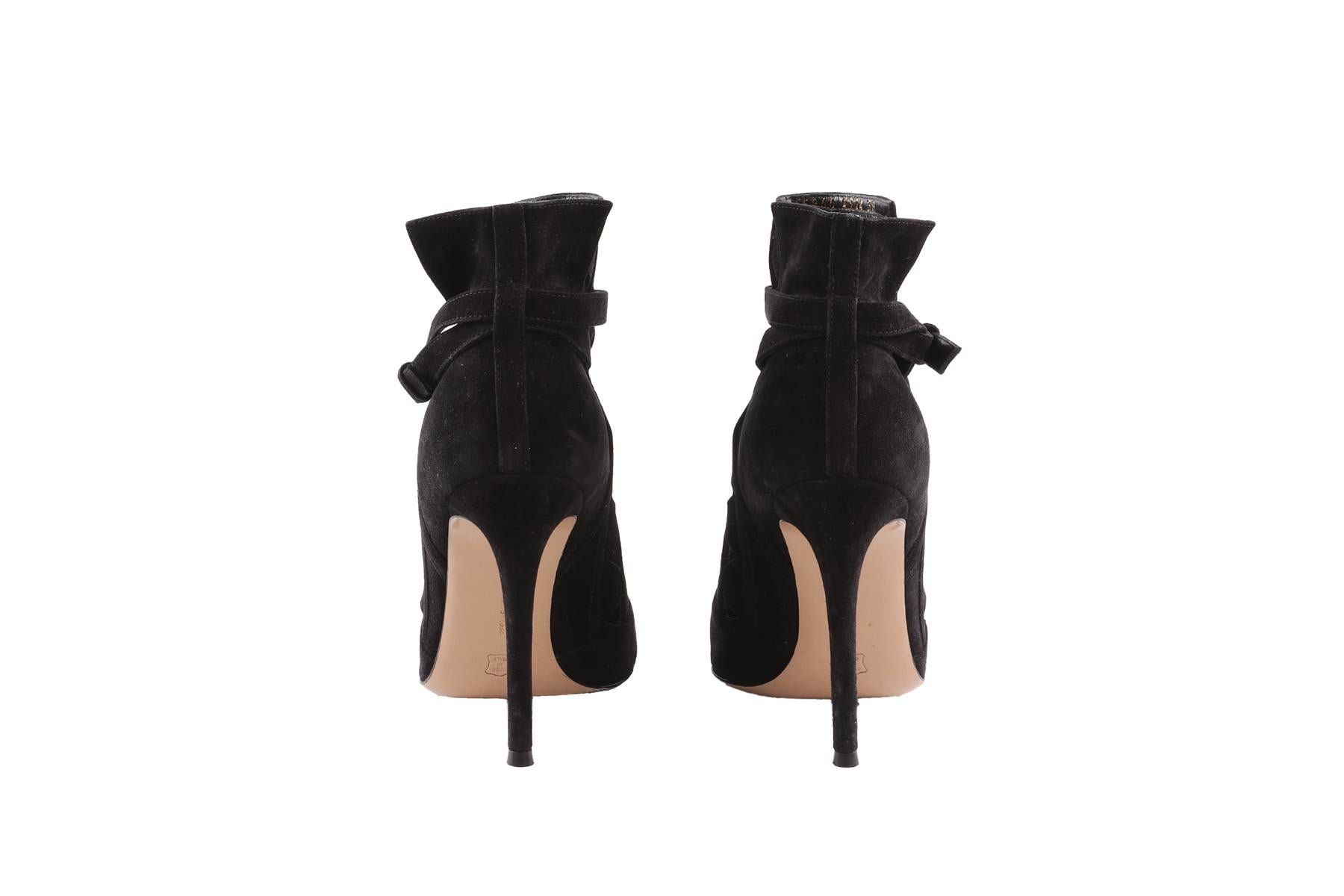 GIANVITO ROSSI BLACK SUEDE ANKLE BOOTS EU 38
