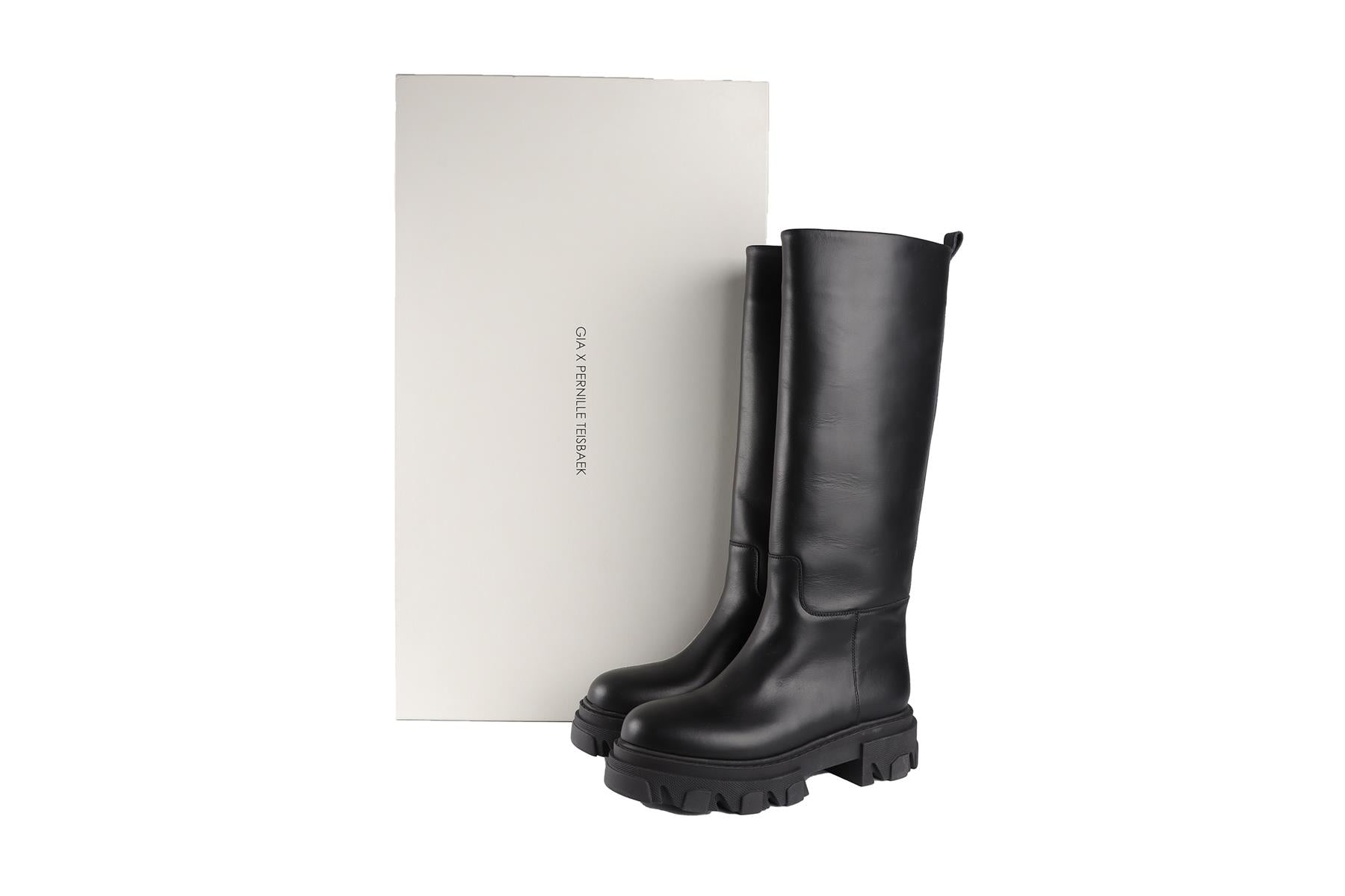 GIA + PERNILLE TEISBAEK BLACK LEATHER KNEE HIGH BOOTS EU 37 UK 4