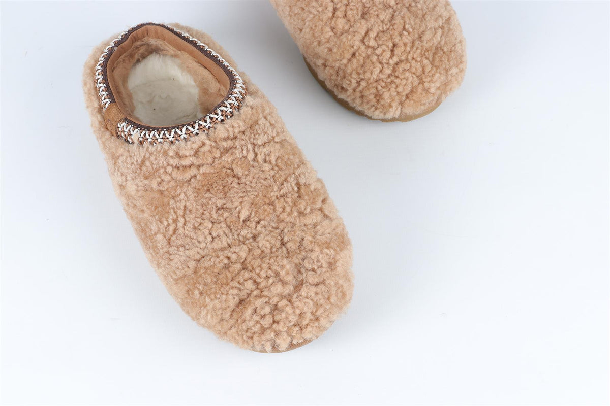 UGG TAN WOMENS SLIPPERS UK 3 EU 36 US 4