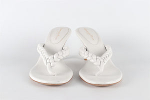 GIANVITO ROSSI WHITE LEATHER THONG SANDALS EU 39 UK 6 US 9