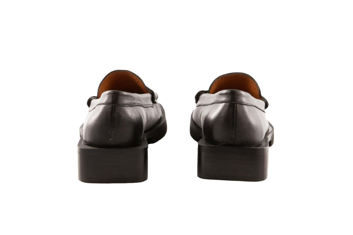 GANNI BLACK LEATHER LOAFERS EU 38
