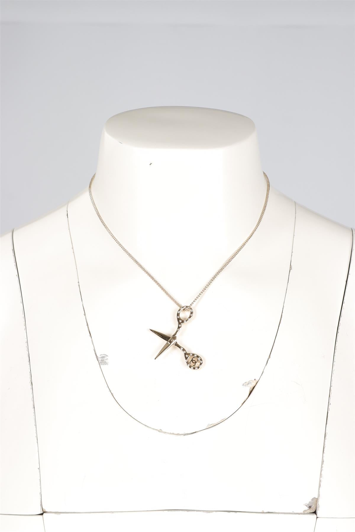 CHANEL SILVER 2021 CC SCISSORS PENDANT NECKLACE