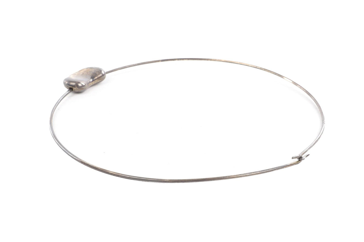 TIFFANY & CO. + ELSA PERETTI SILVER BEAN 26MM STERLING SILVER CHOKER