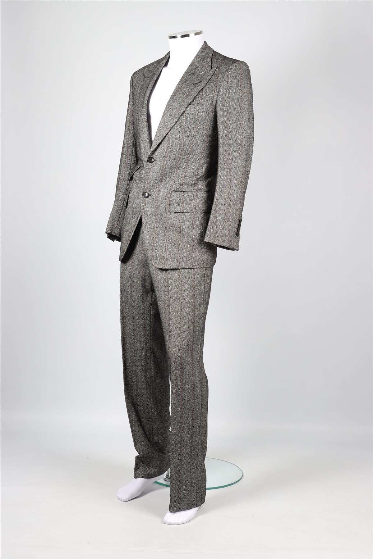 TOM FORD GREY WOOL TWO PIECE SUIT IT 48 UK 38