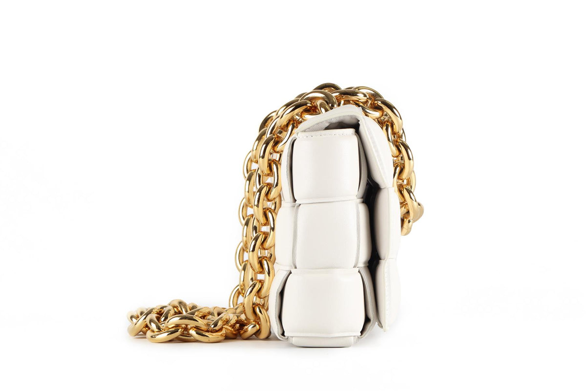 BOTTEGA VENETA WHITE THE CHAIN CASSETTE INTRECCIATO LEATHER SHOULDER BAG