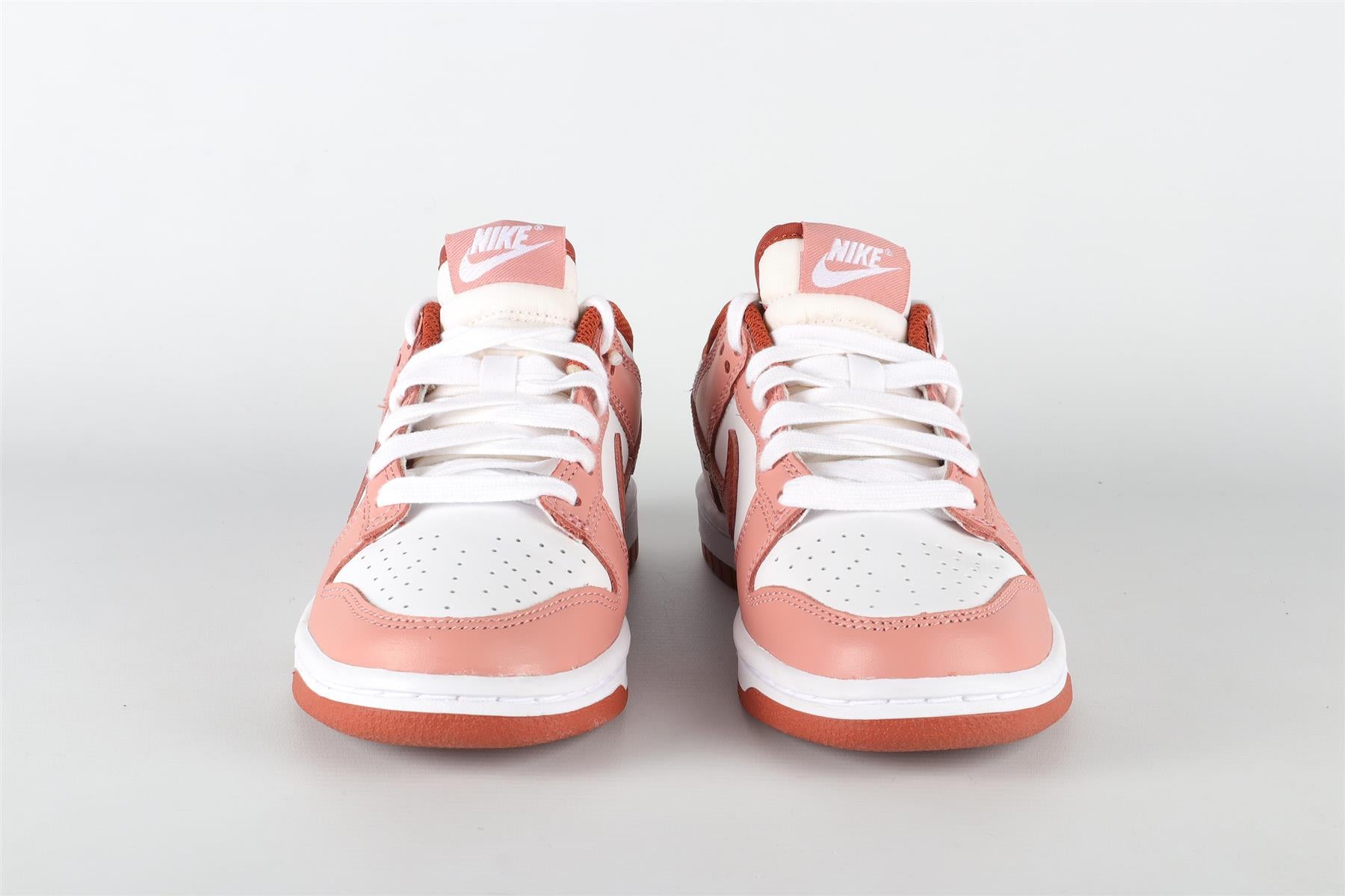NIKE PINK KIDS GIRLS SNEAKERS EU 35.5 UK 2.4 US 5