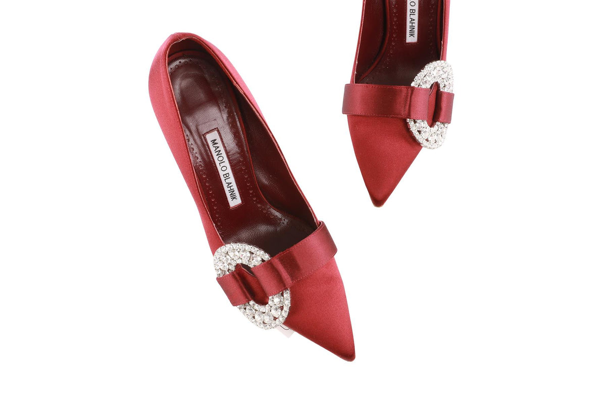 MANOLO BLAHNIK BURGUNDY CRYSTAL AND SATIN PUMPS EU 37 UK 4 US 7