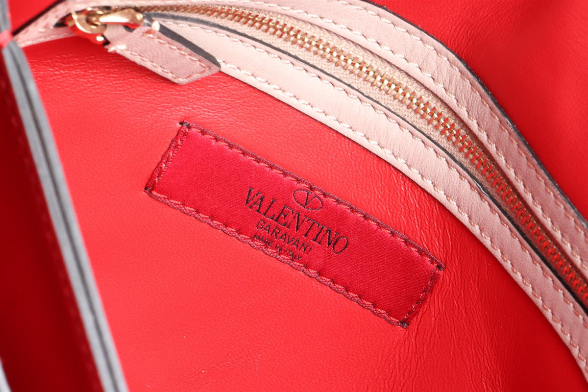 VALENTINO GARAVANI PINK ROCKSTUD LEATHER CLUTCH