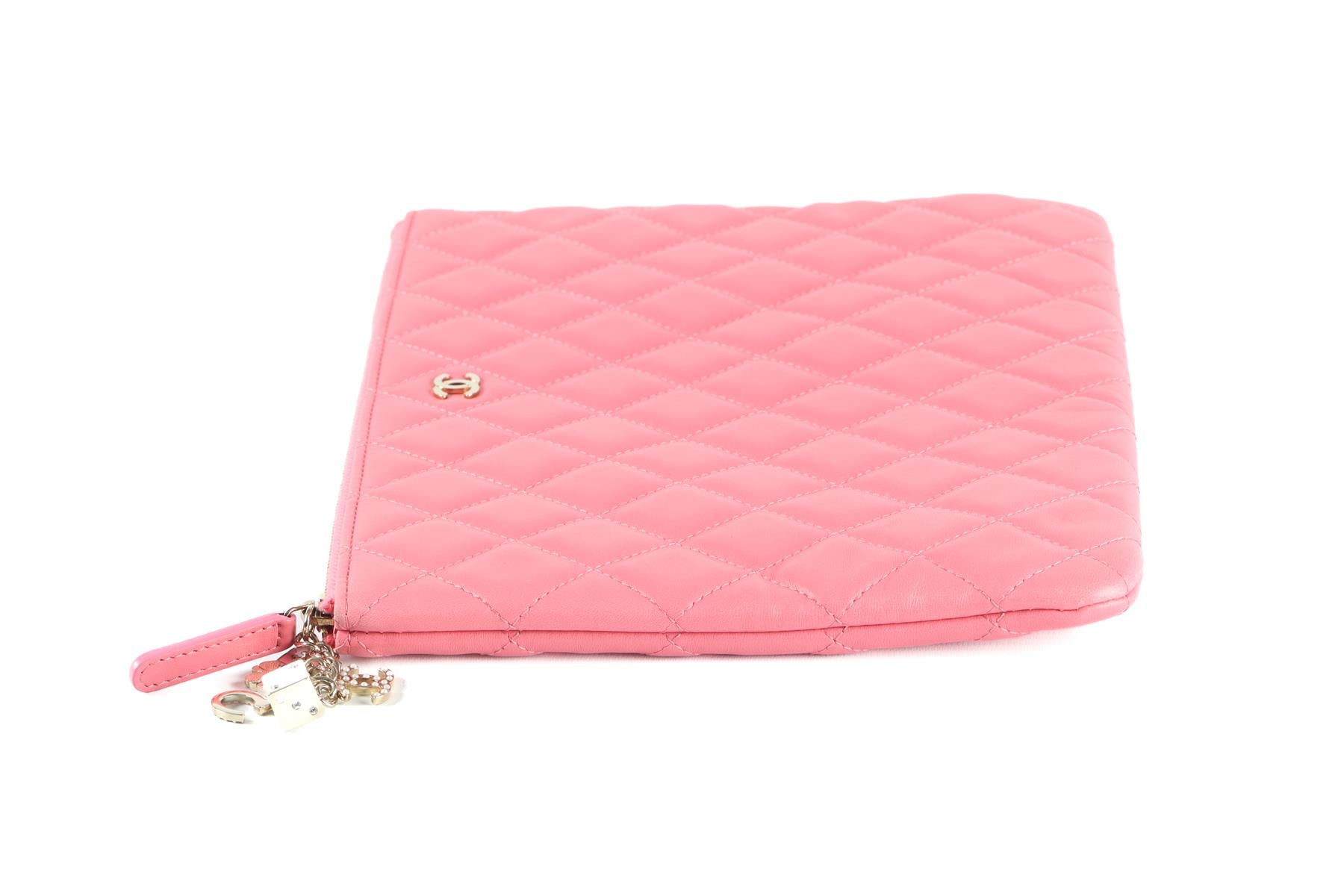 CHANEL PINK 2016 O-CASE MEDIUM CLUTCH BAG