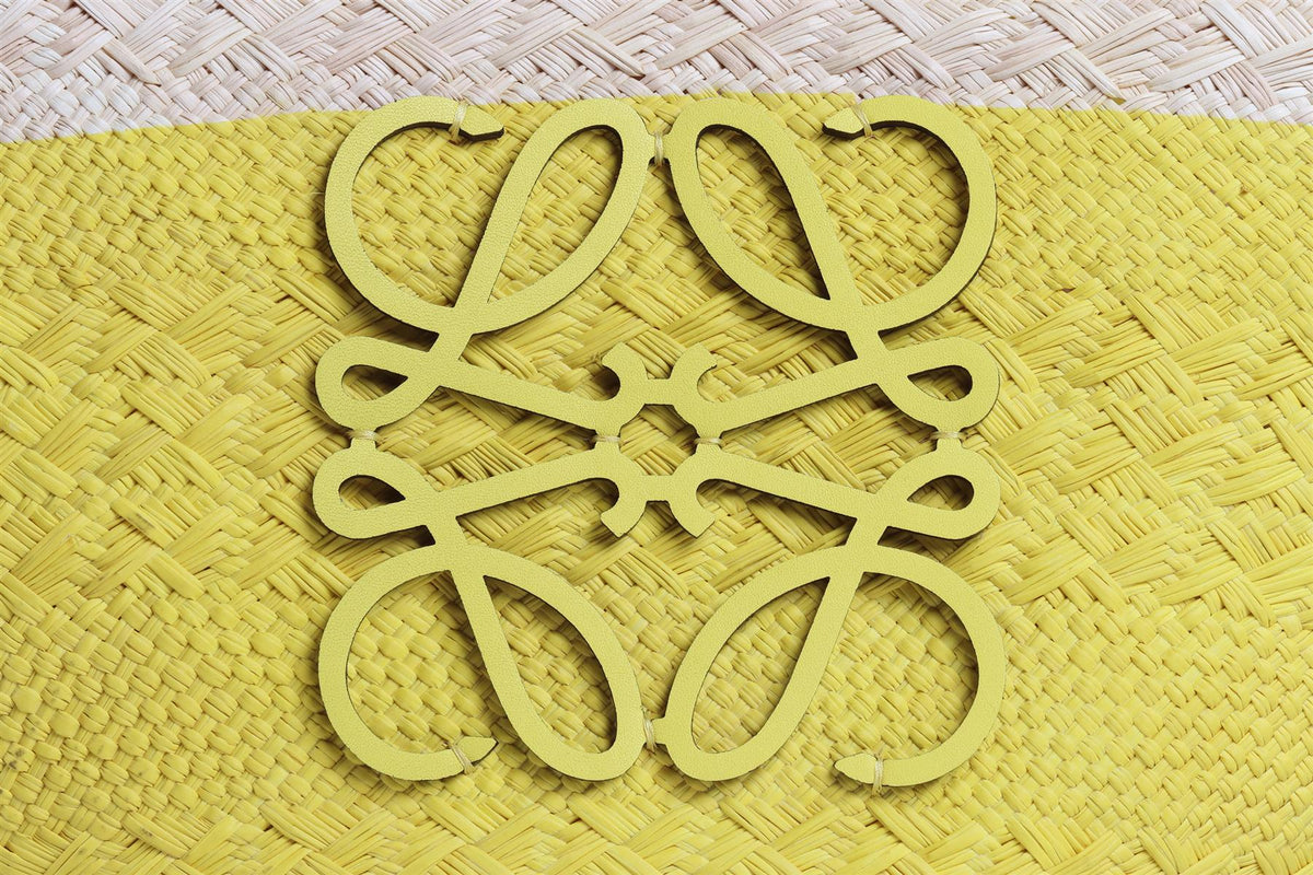 LOEWE YELLOW ANAGRAM MEDIUM STRAW SHOULDER BAG