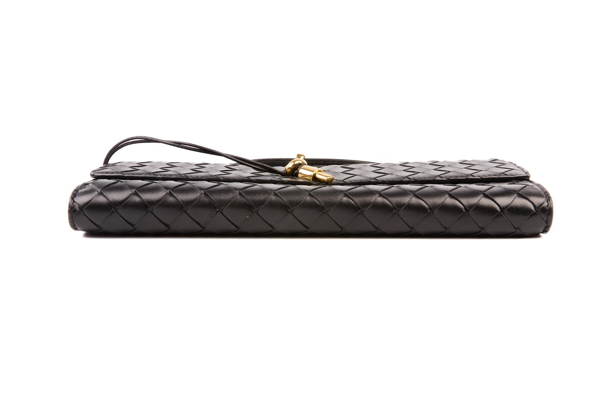 BOTTEGA VENETA BLACK ANDIAMO LONG INTRECCIATO LEATHER CLUTCH
