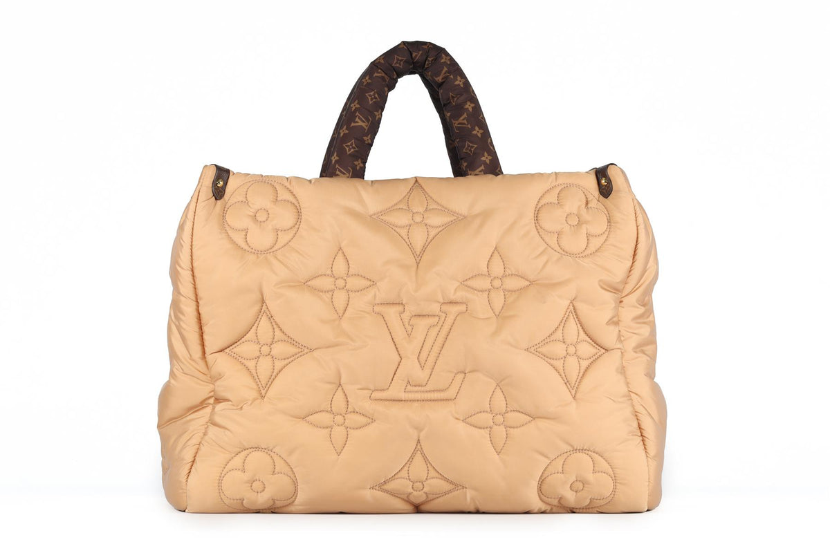 LOUIS VUITTON TAN 2021 ONTHEGO GM MONOGRAM NYLON TOTE BAG