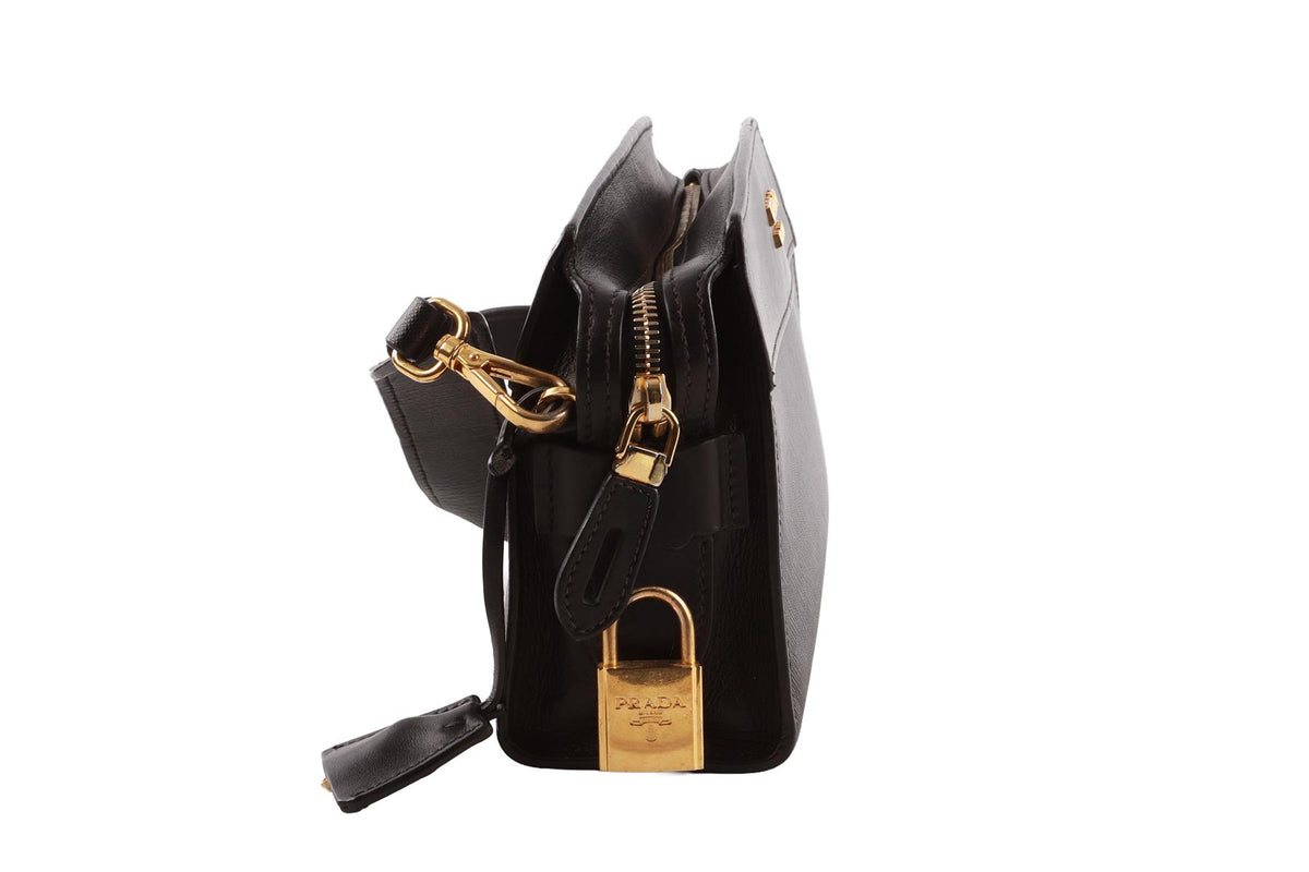 BLACK ESPLANADE SAFFIANO LEATHER SHOULDER BAG