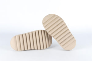 ADIDAS YEEZY BEIGE KIDS GIRLS RUBBER SLIDES EU 33 UK 1 US 2