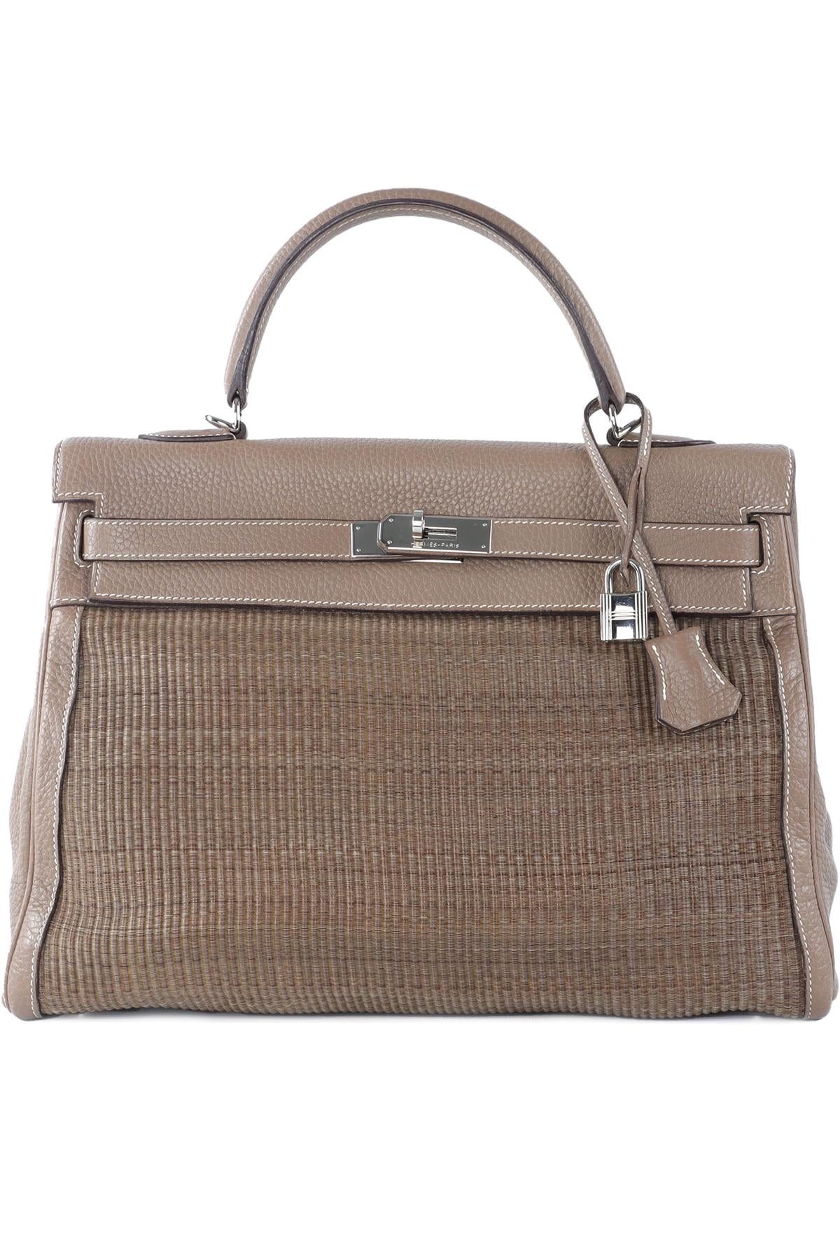 HERMÈS  TAUPE 2005 KELLY 35 CM CLEMENCE LEATHER AND HORSEHAIR BAG IN ETOUPE