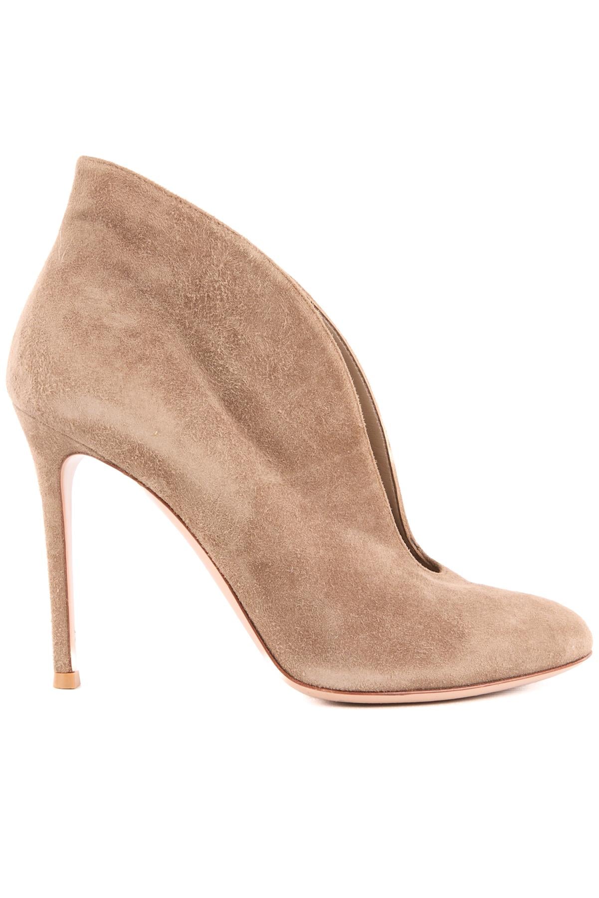 GIANVITO ROSSI TAUPE SUEDE ANKLE BOOTS EU 38 UK 5 US 8