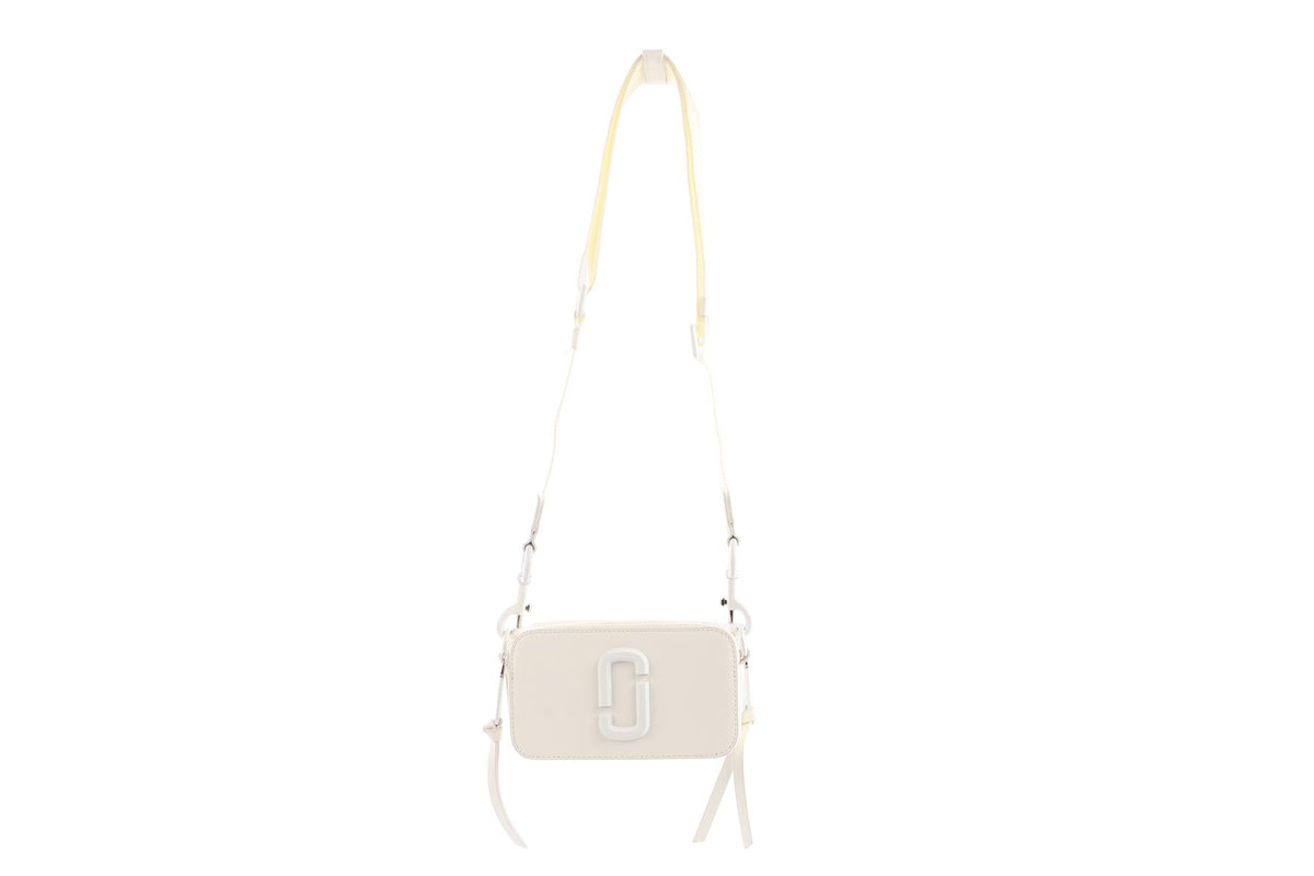 MARC JACOBS WHITE SNAPSHOT LEATHER SHOULDER BAG