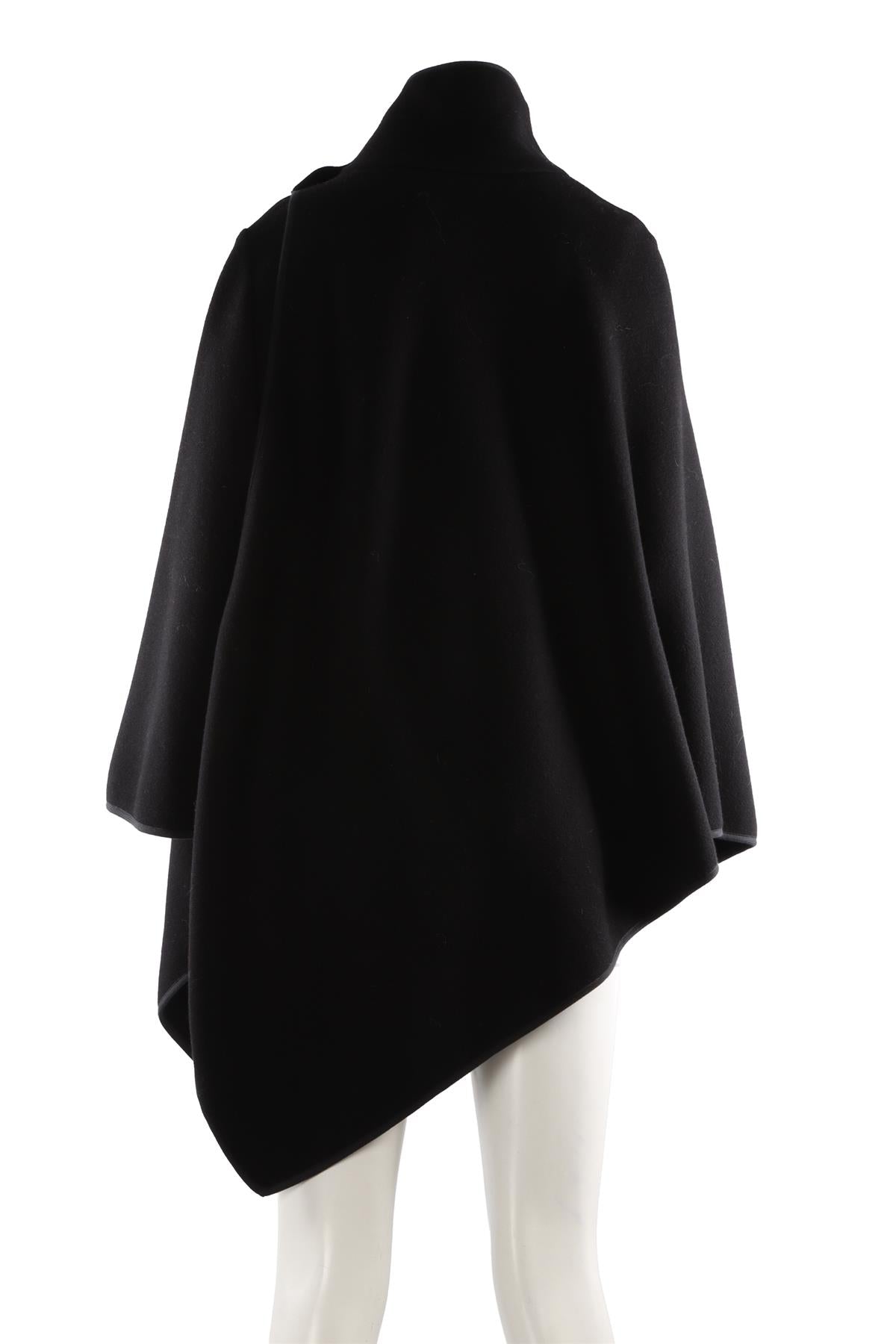 BLACK WOOL CAPE